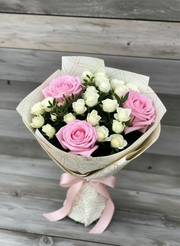 Букет цветов из: Розы в Амзя