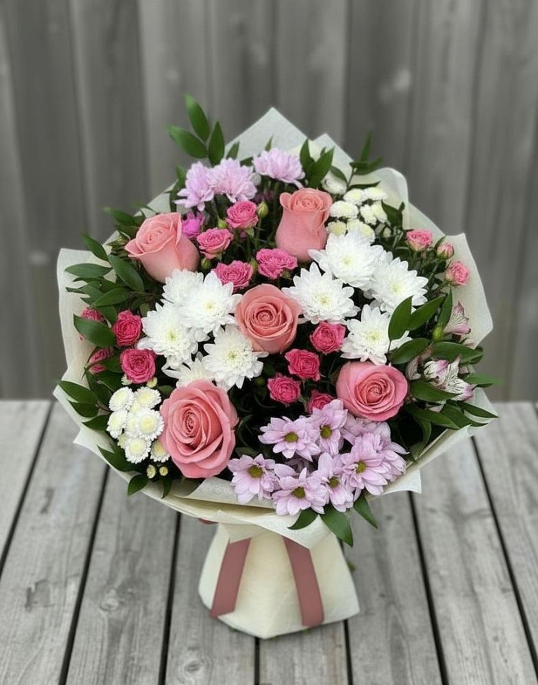 Букет цветов из: Альстромерии, Гвоздики, Розы и Хризантемы в Амзя