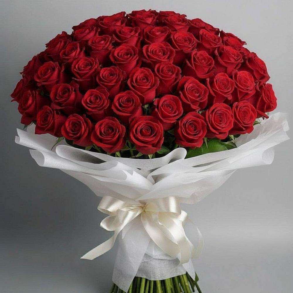 Букет 101 Красная роза Блэк Мэджик в Амзя