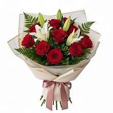 Букет цветов из:  Лилии и Розы в Амзя