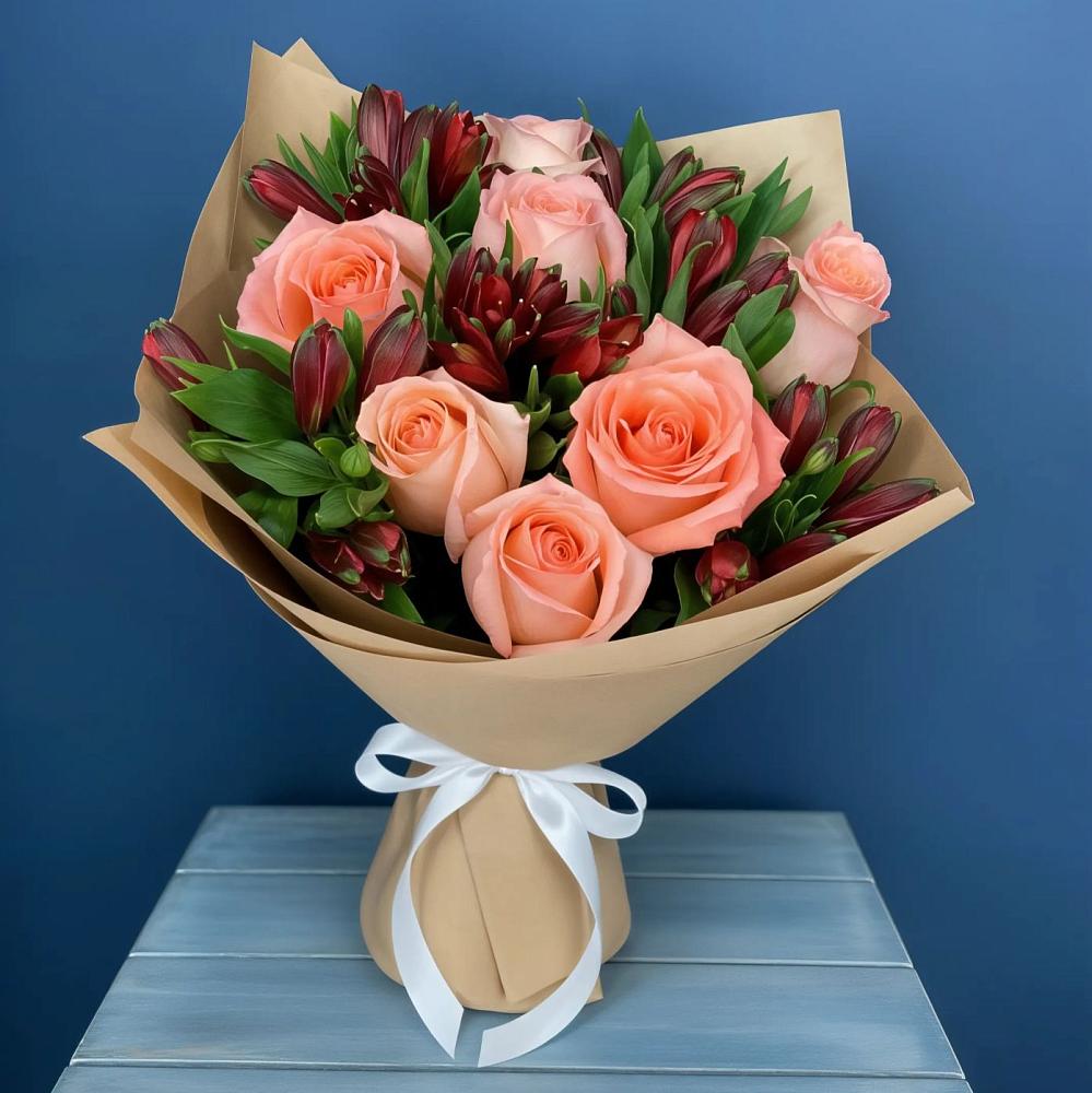 Букет цветов из: Розы и Альстромерии в Амзя