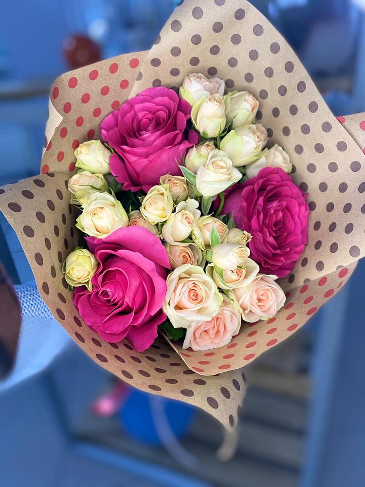 Букет цветов из: Розы в Амзя