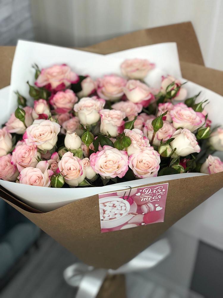 Букет цветов из: Розы в Амзя