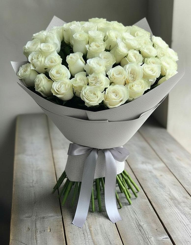 Букет 35 Белых роз в Амзя