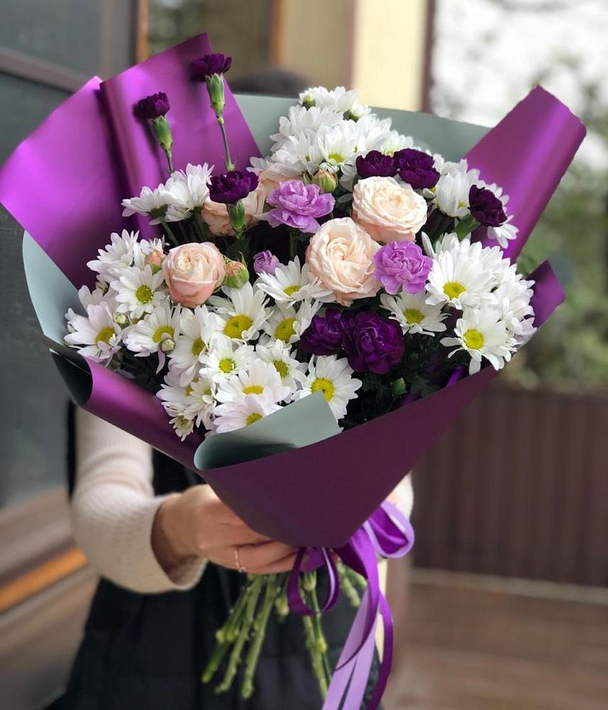 Букет цветов из: Хризантемы, Гвоздики и Розы в Амзя