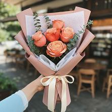 Букет цветов из:  Розы в Амзя