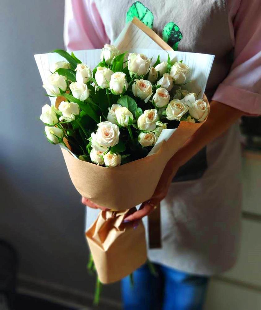 Букет цветов из: Розы в Амзя