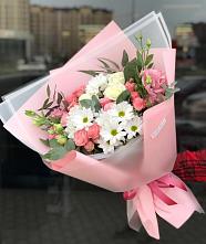 Букет цветов из:  Розы, Лизиантусы и Хризантемы в Амзя