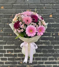 Букет цветов из:  Герберы и Хризантемы #REPLACE_PRED# Амзя