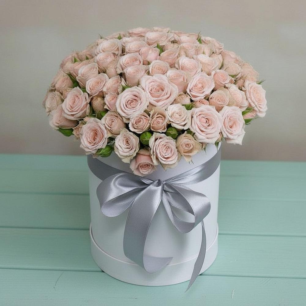 Цветочная композиция из Розы в шляпной коробке в Амзя