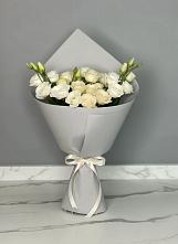 Букет цветов из:  Розы и Лизиантусы в Амзя